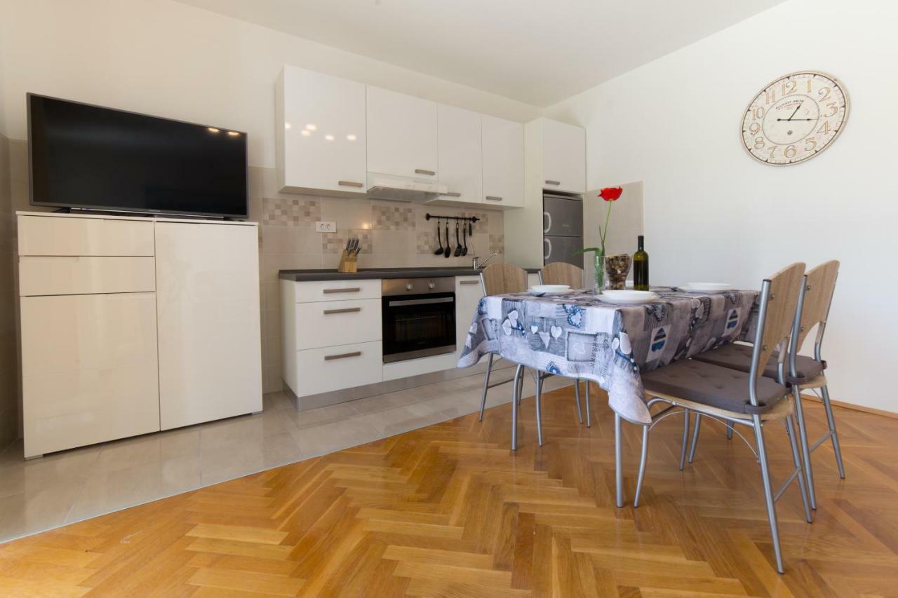 Apartments Raspolic Kastav Exterior photo