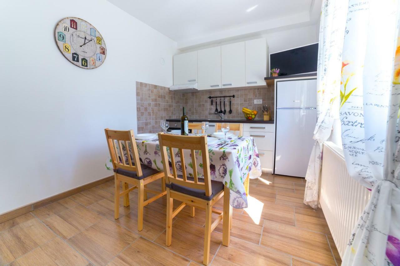 Apartments Raspolic Kastav Room photo