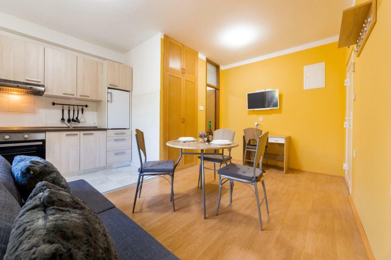 Apartments Raspolic Kastav Exterior photo