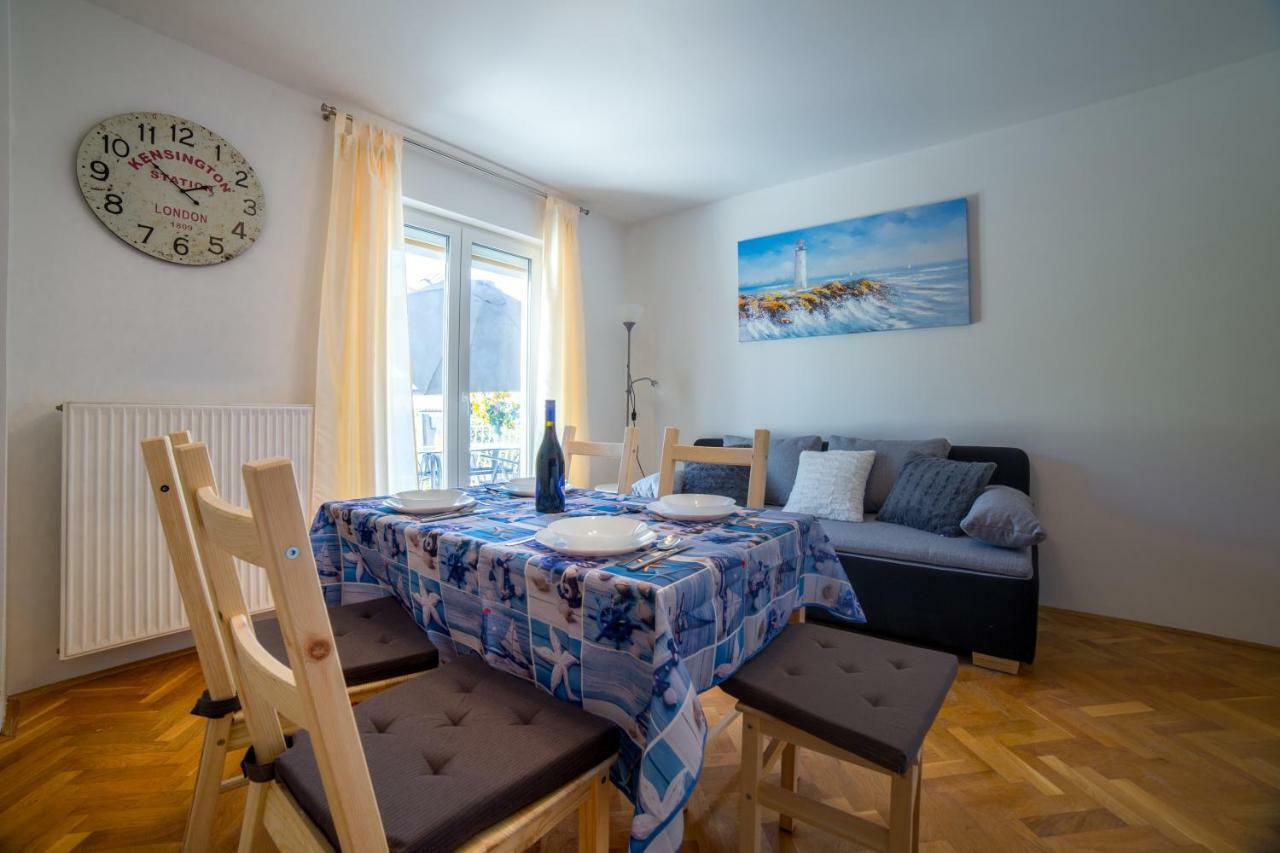 Apartments Raspolic Kastav Exterior photo